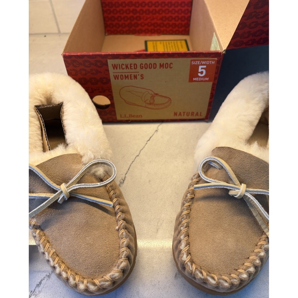 NEW L.L.Bean Wicked Good Moccasins Women's Slipper Size 5M Brown Shearling NIB - Picture 3 of 8